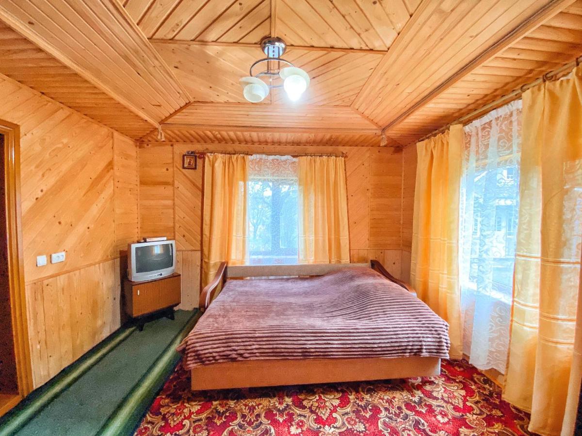 Hotel Вершина Карпат Krasnik Exterior foto